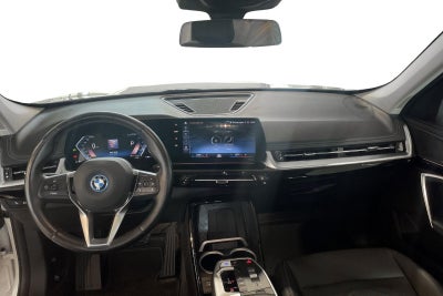 BMW iX1 xDrive30 X-Line