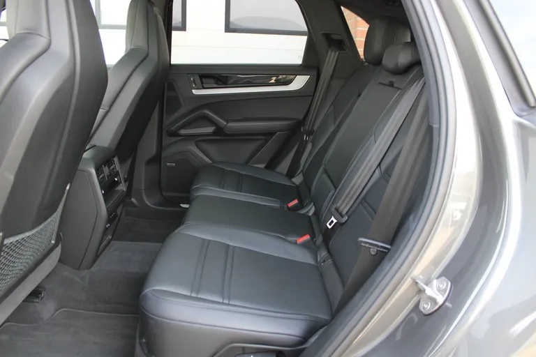 Porsche Cayenne S 3,0E-Hybrid Tiptr.