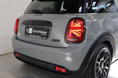 MINI Cooper SE Camden Edition