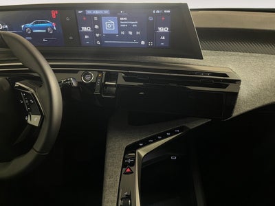 Peugeot e-3008 Allure Van