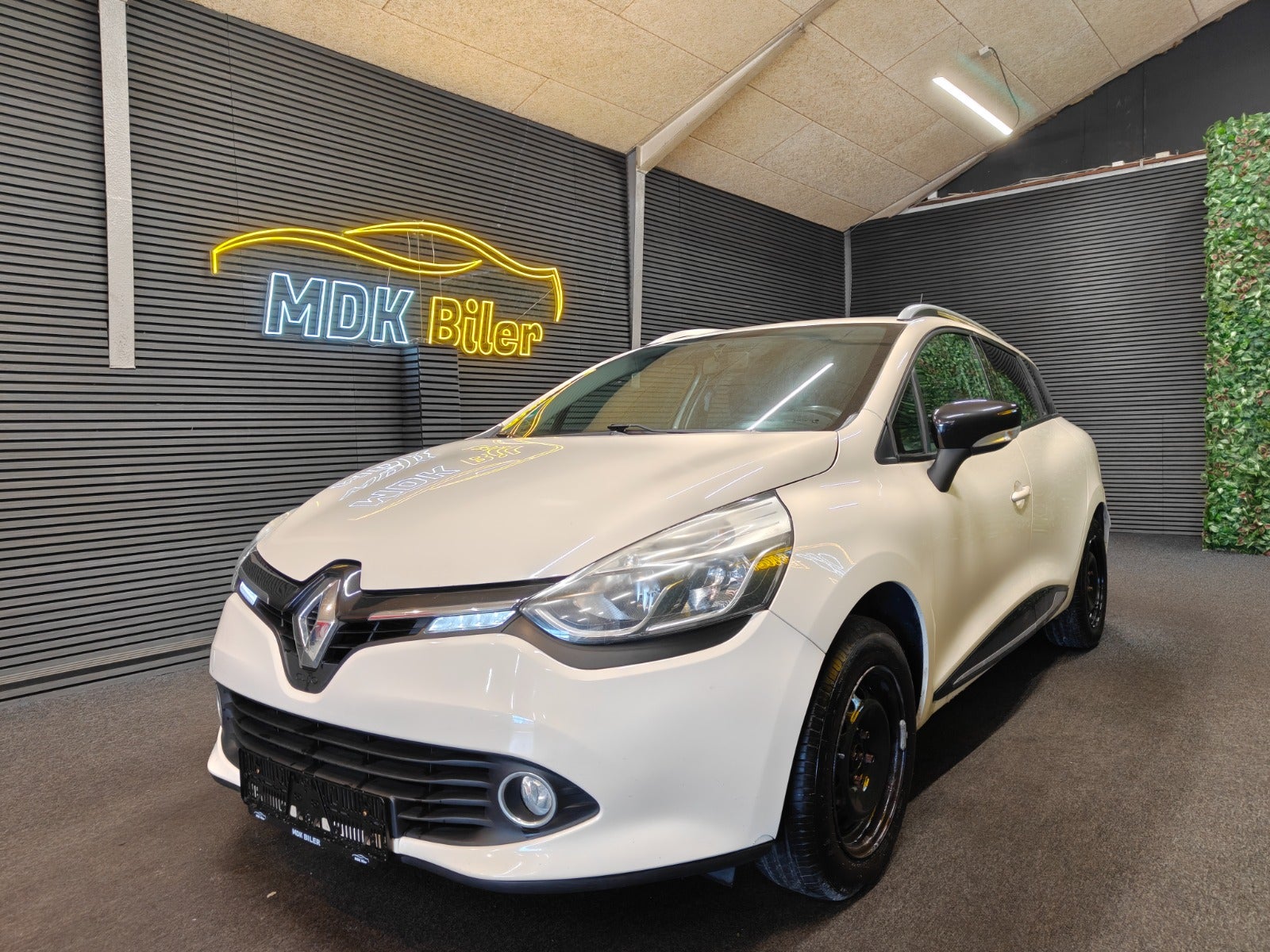 Billede af Renault Clio IV 1,5 dCi 75 Expression Sport Tourer