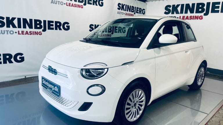 Fiat 500e Action
