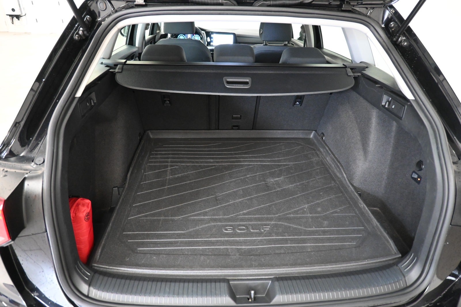 VW Golf VIII eTSi 130 Life Variant DSG