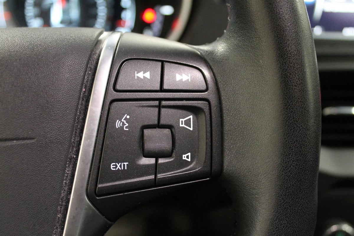 Volvo V40 T3 152 Momentum aut. billede 10