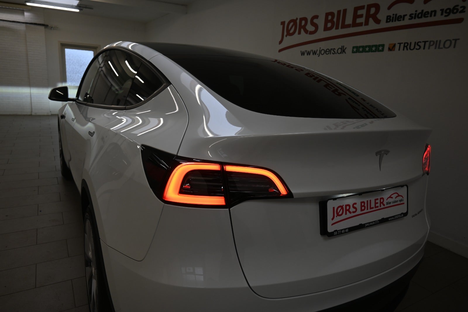 Tesla Model Y Long Range AWD