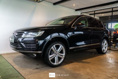 VW Touareg 3,0 V6 TDi 262 R-line Tiptr. 4Motion Diesel 4x4 4x4 aut. Automatgear modelår 2016 km 9500