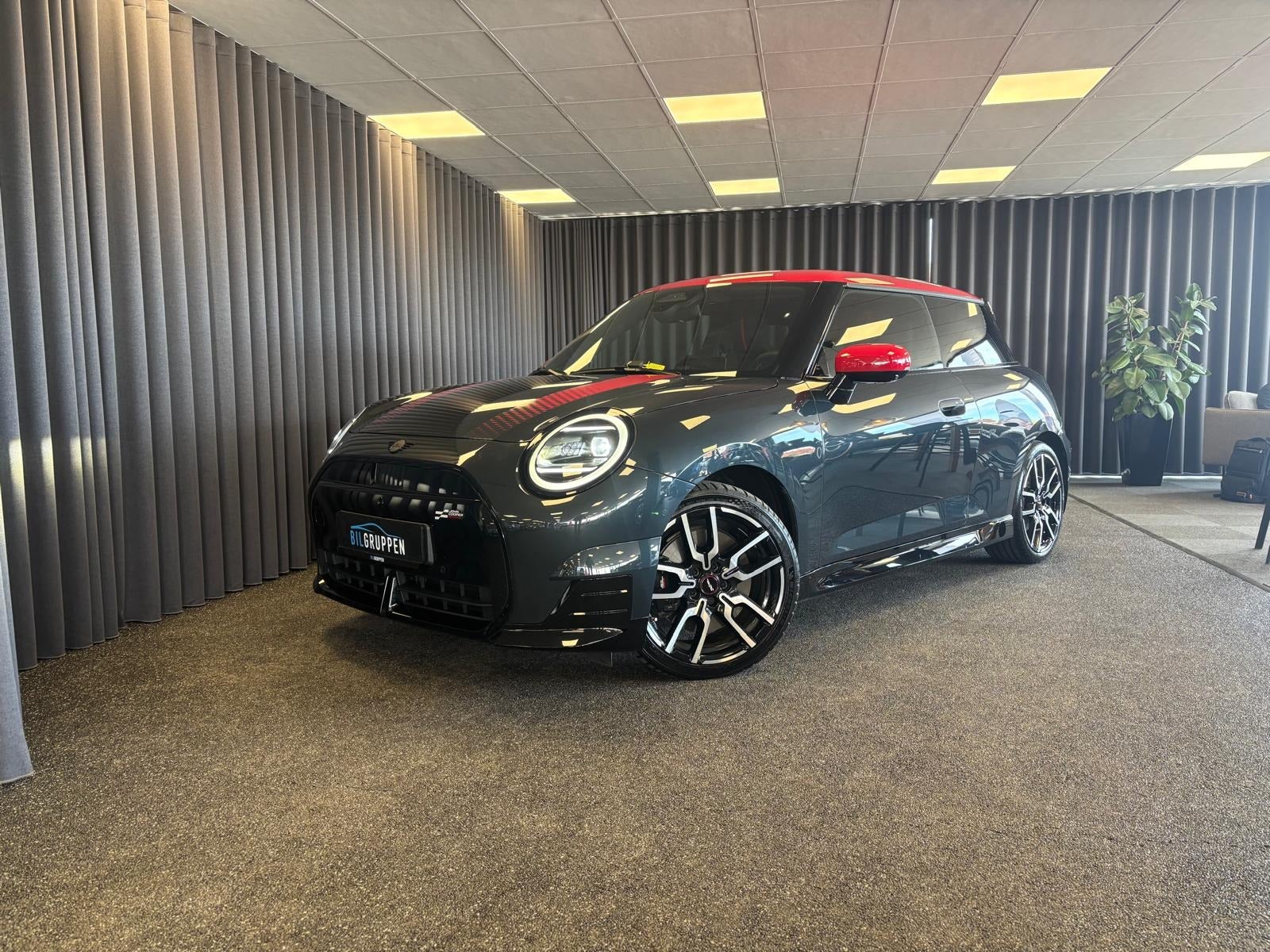 Billede af MINI Cooper SE JCW Trim XL