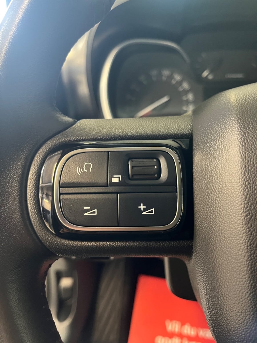 Citroën C3 Aircross PureTech 130 Shine Sport EAT6 Citroën C3 Aircross PureTech 130 Shine Sport EAT6