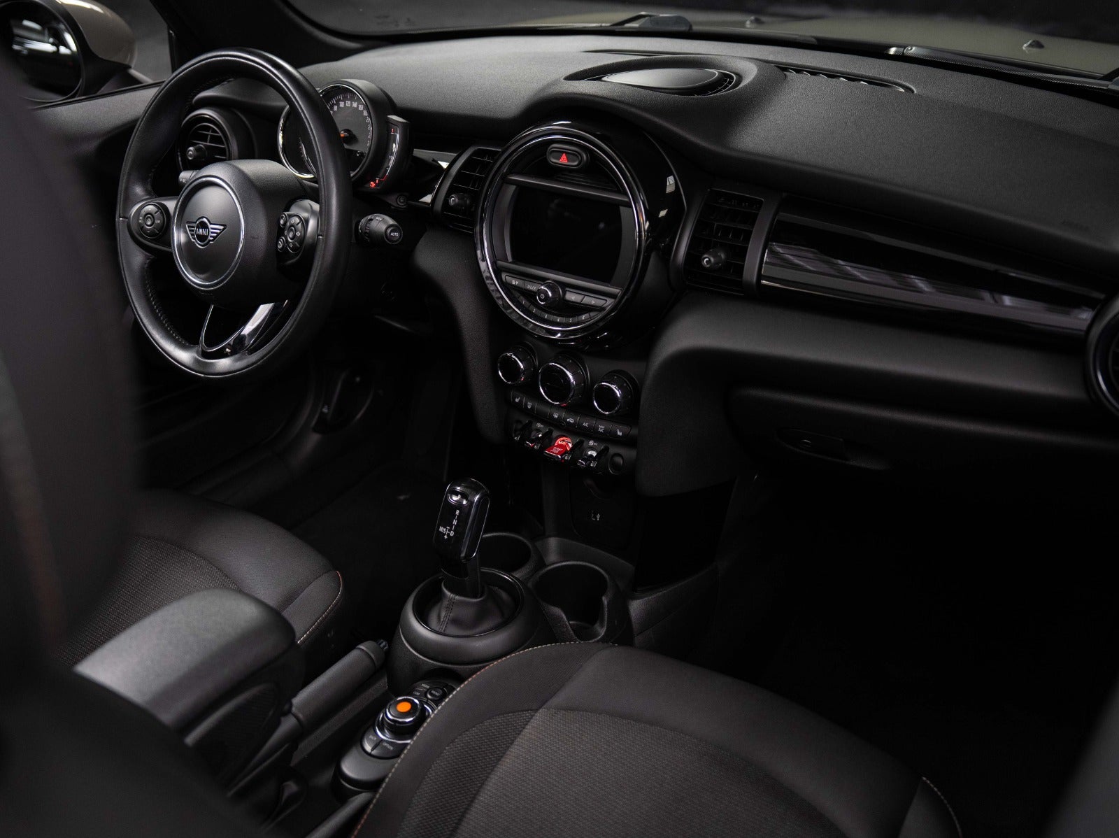 Gallery image 15 of 17