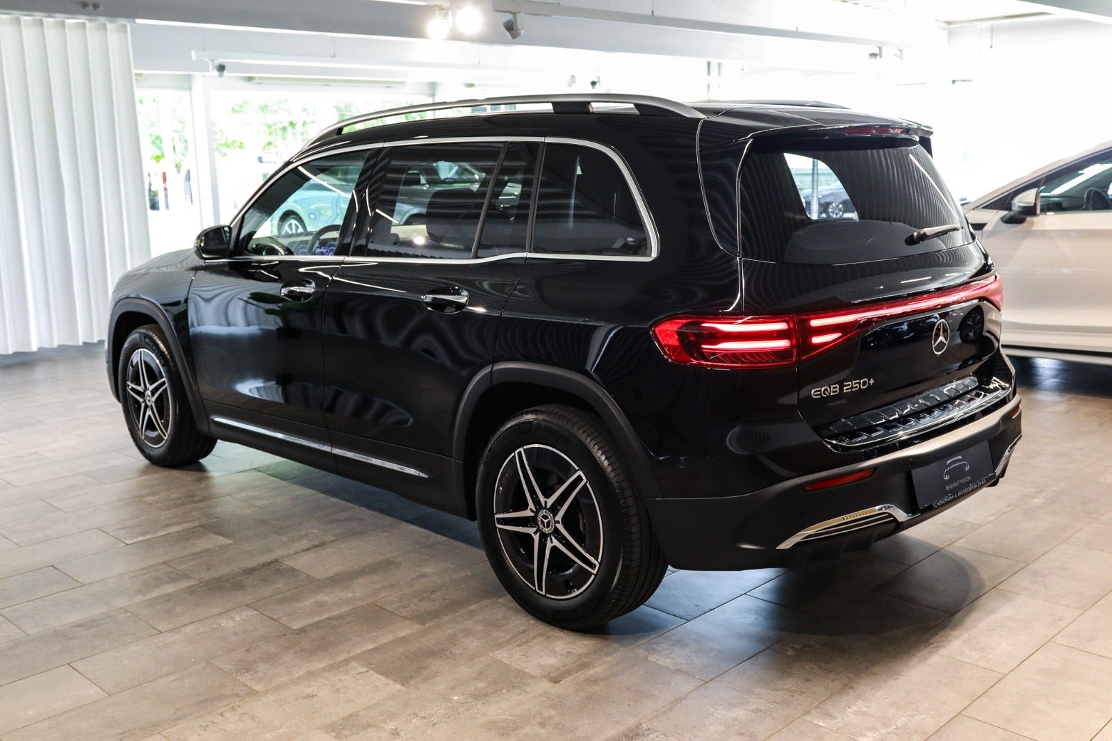 Billede af Mercedes EQB250+  AMG Premium