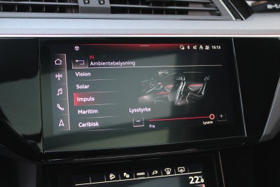 Audi e-tron Black Edition S-line quattro