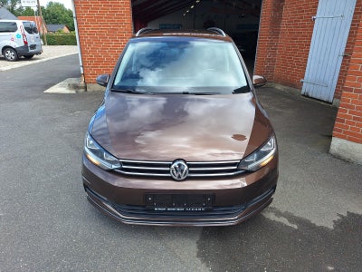 VW Touran 2,0 TDi 150 Highline 7prs 5d