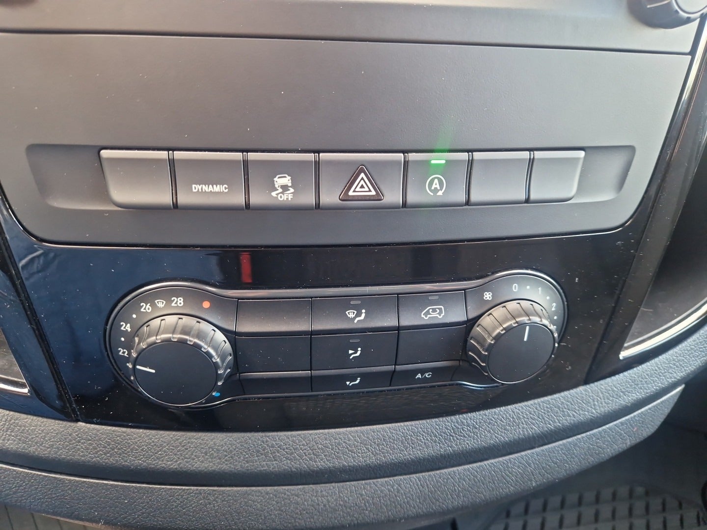 Billede af Mercedes Vito 114 2,0 CDi Kassevogn aut. L RWD
