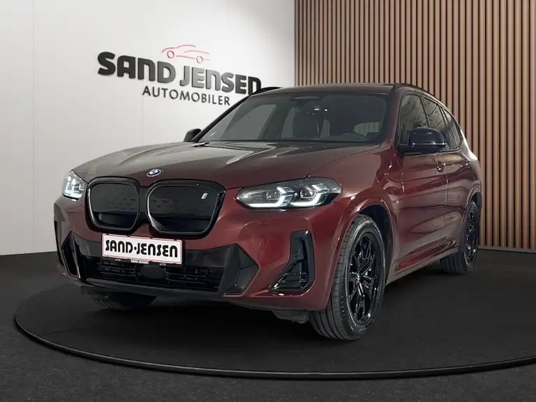 BMW iX3 Charged M-Sport