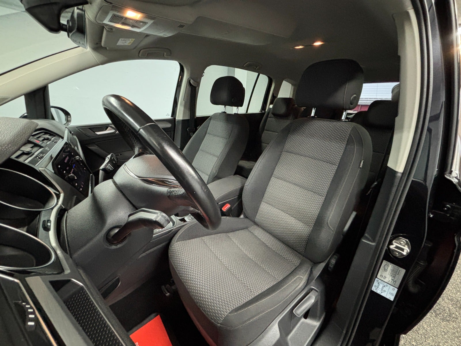 Billede af VW Touran 1,5 TSi 150 Comfortline Family DSG 7prs