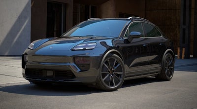 Porsche Macan 4   5d