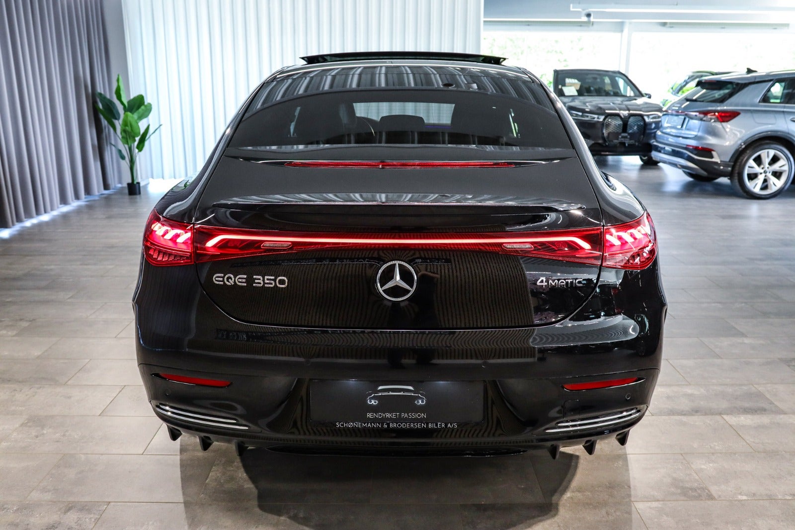 Billede af Mercedes EQE350  AMG Line 4Matic