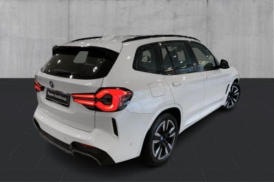 BMW iX3 Charged M-Sport