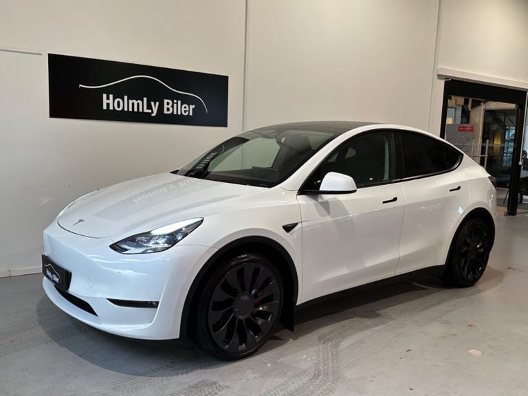 Tesla Model Y Performance AWD