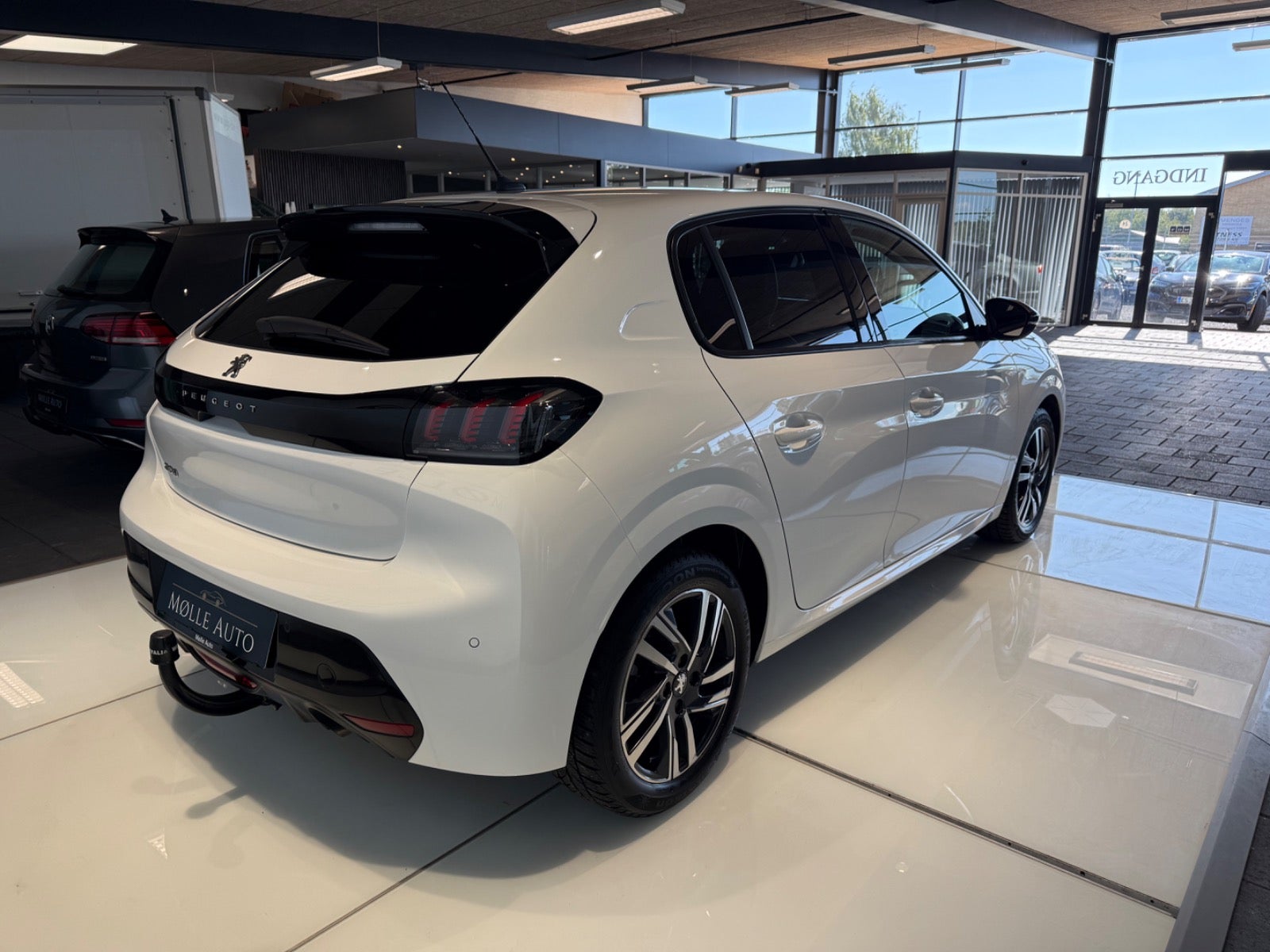 Billede af Peugeot 208 1,2 PureTech 100 Allure Pack