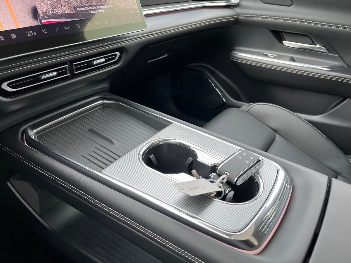 Mazda 6e Takumi Long Range billede 15