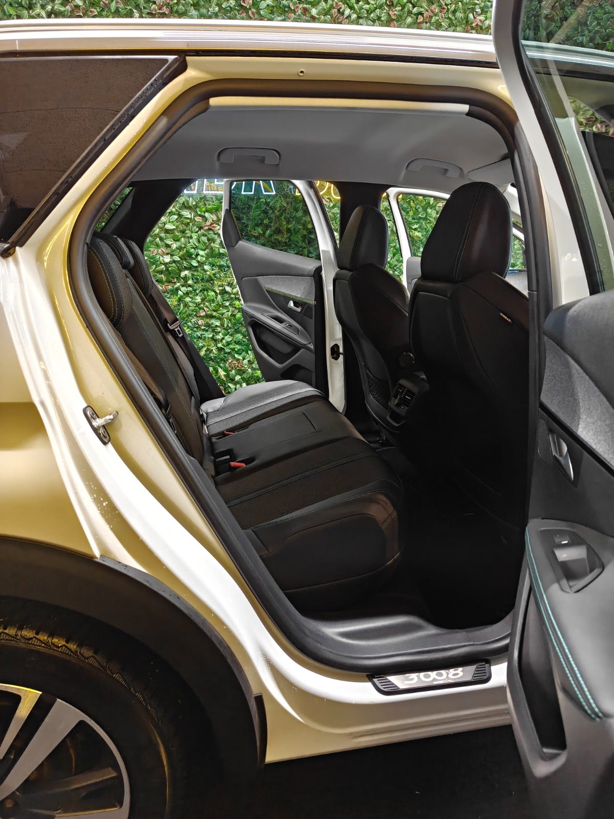 Billede af Peugeot 3008 1,6 Hybrid Allure Pack EAT8