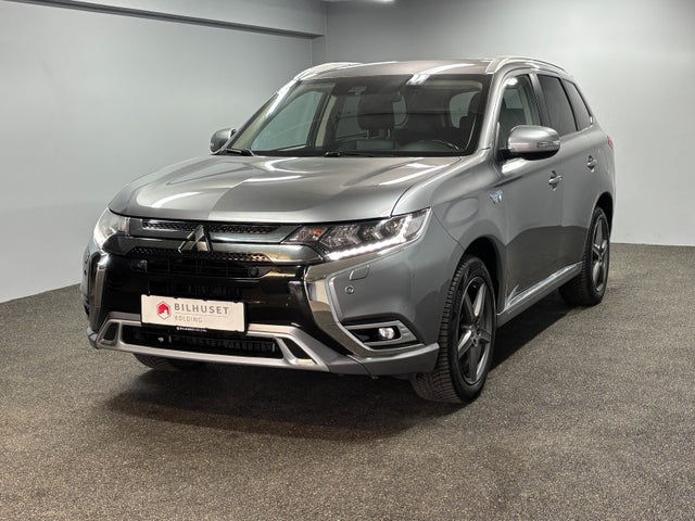 Mitsubishi Outlander 2,4 PHEV Intense CVT 4WD