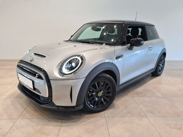 MINI Cooper SE Essential