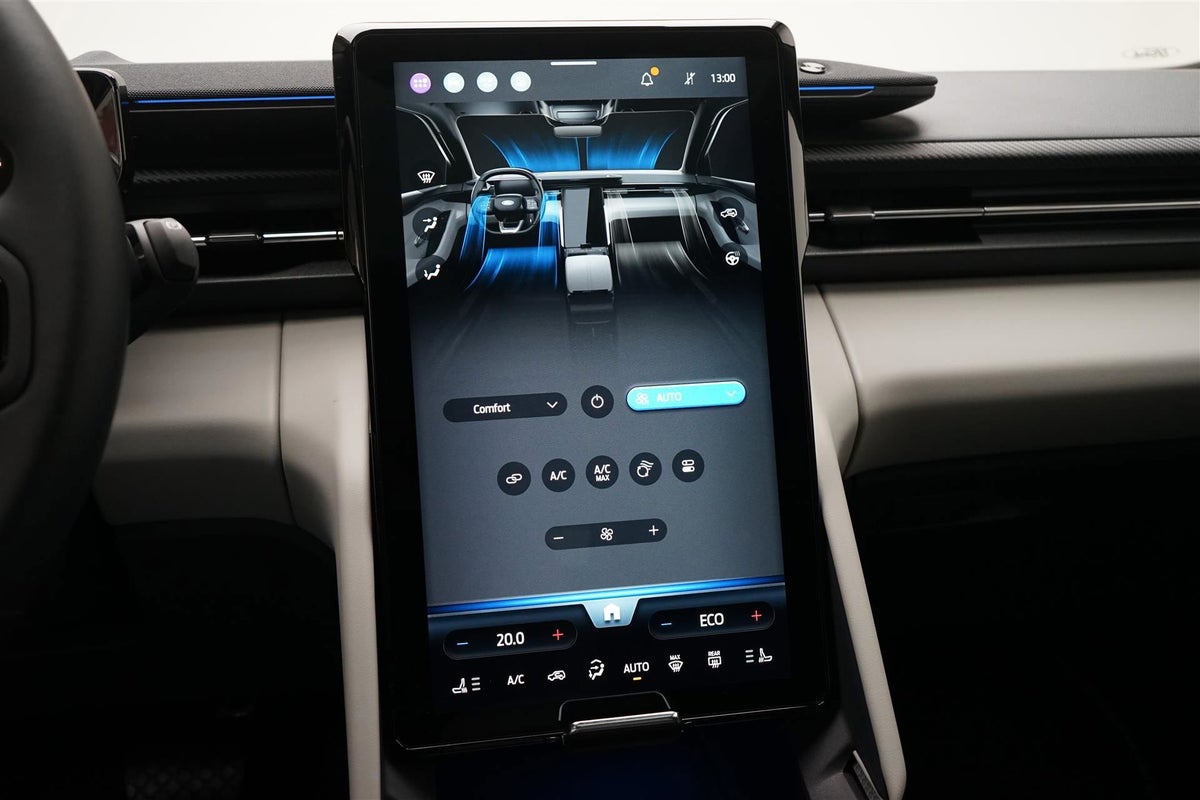 Ford Explorer Premium Extended Range billede 24