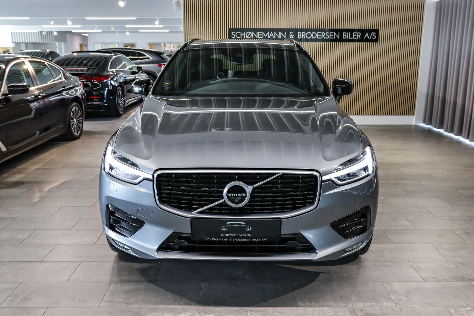 Billede af Volvo XC60 2,0 T4 190 R-Design aut.