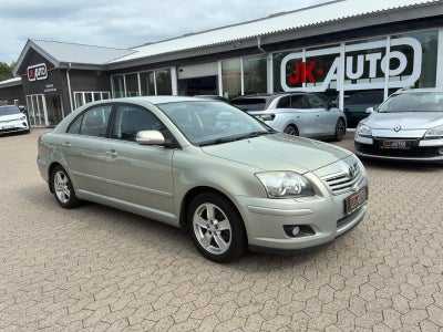 Toyota Avensis 1,8 VVT-i Sol 5d