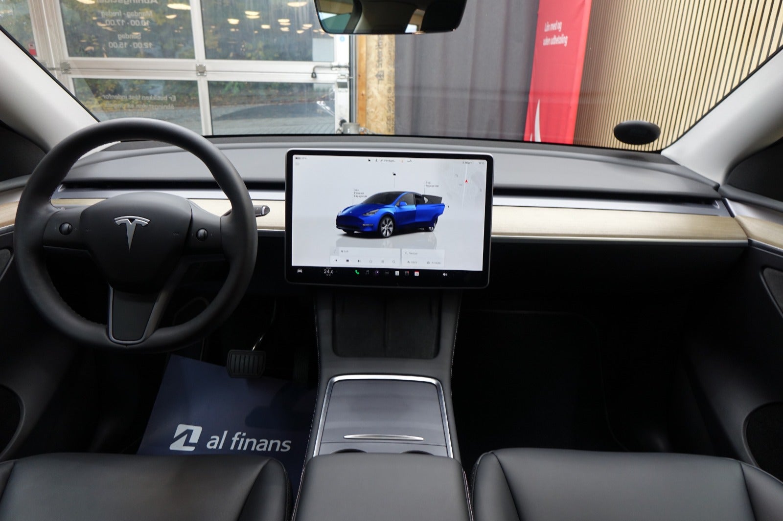 Tesla Model Y RWD