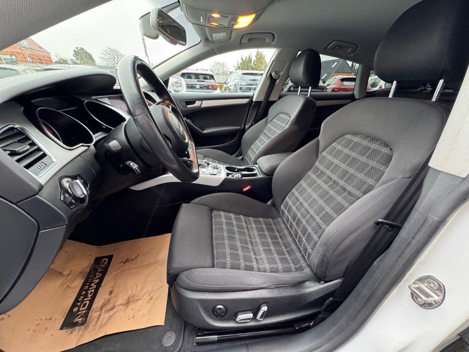 Billede af Audi A5 1,8 TFSi 144 S-line Sportback Multitr.