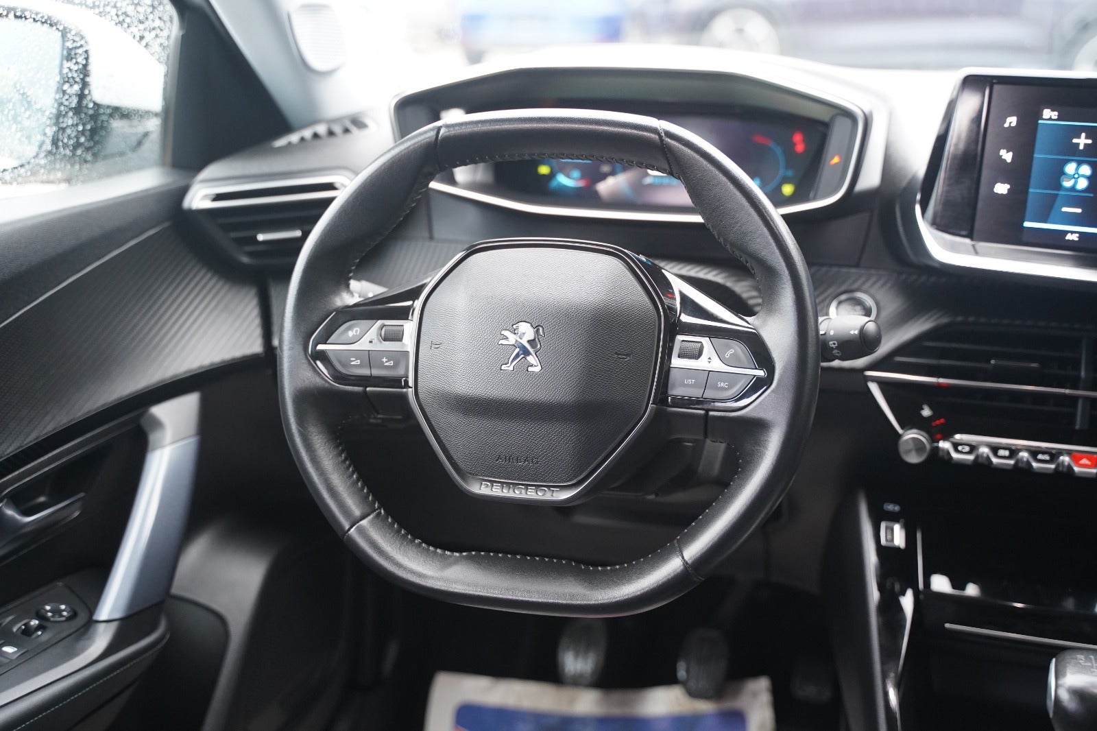 Billede af Peugeot 2008 1,2 PureTech 130 Edition:210+