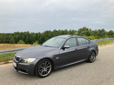 BMW 330i 3,0 M-Sport aut. 4d