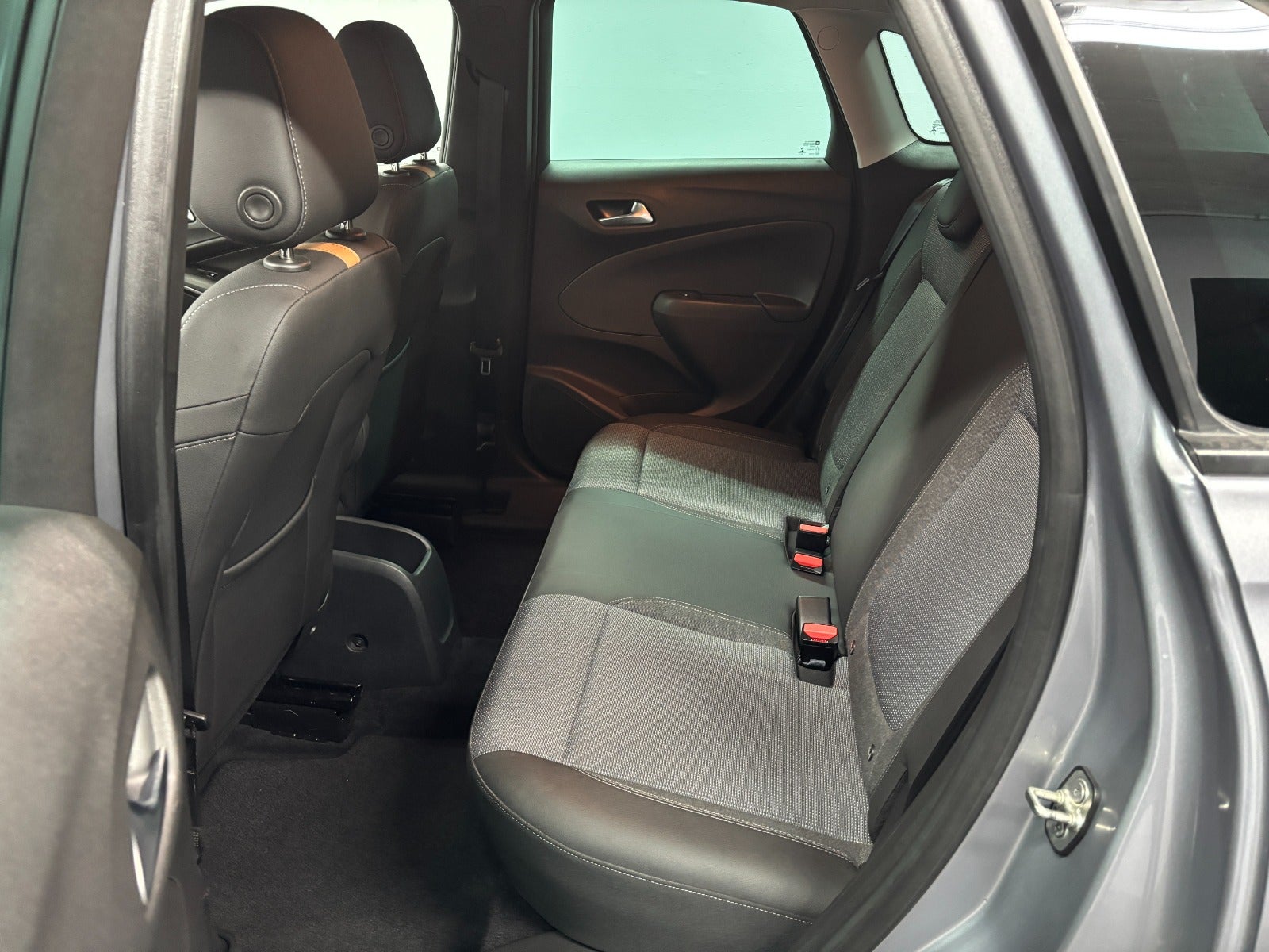 Billede af Opel Crossland 1,2 T 130 Sport aut.