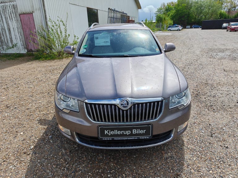 Skoda Superb TSi 160 Elegance Combi