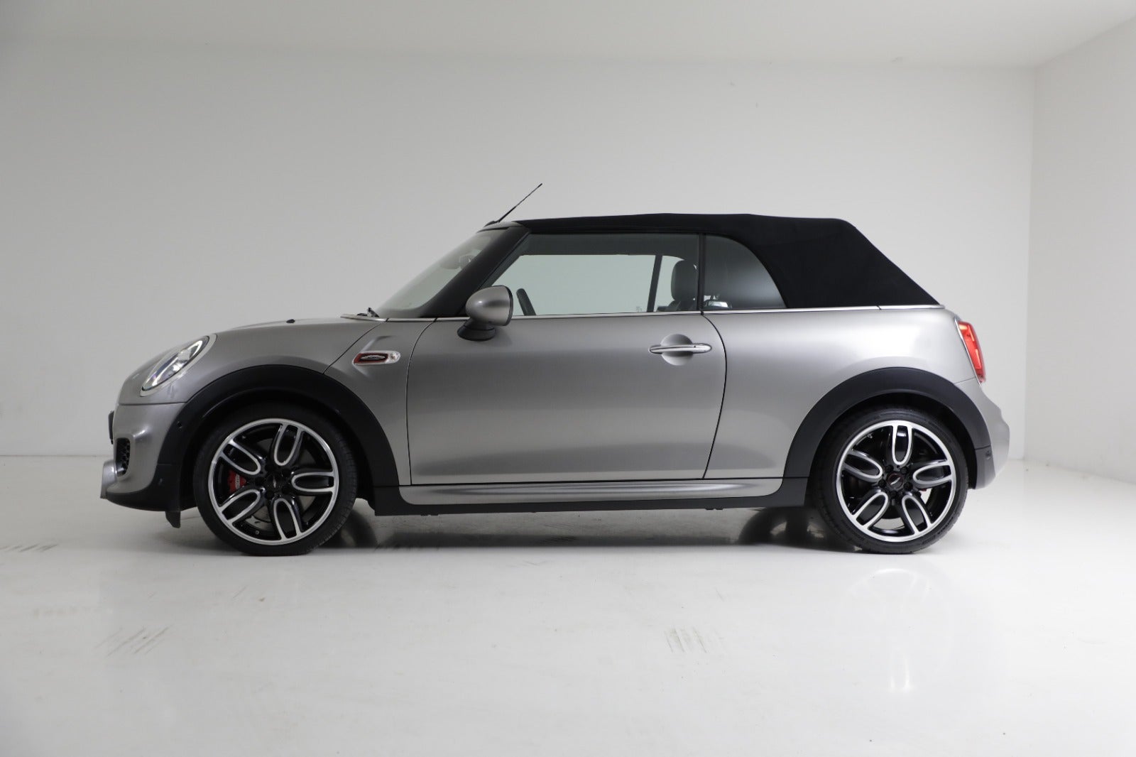 MINI Cooper S 2,0 JC Works Cabriolet aut.