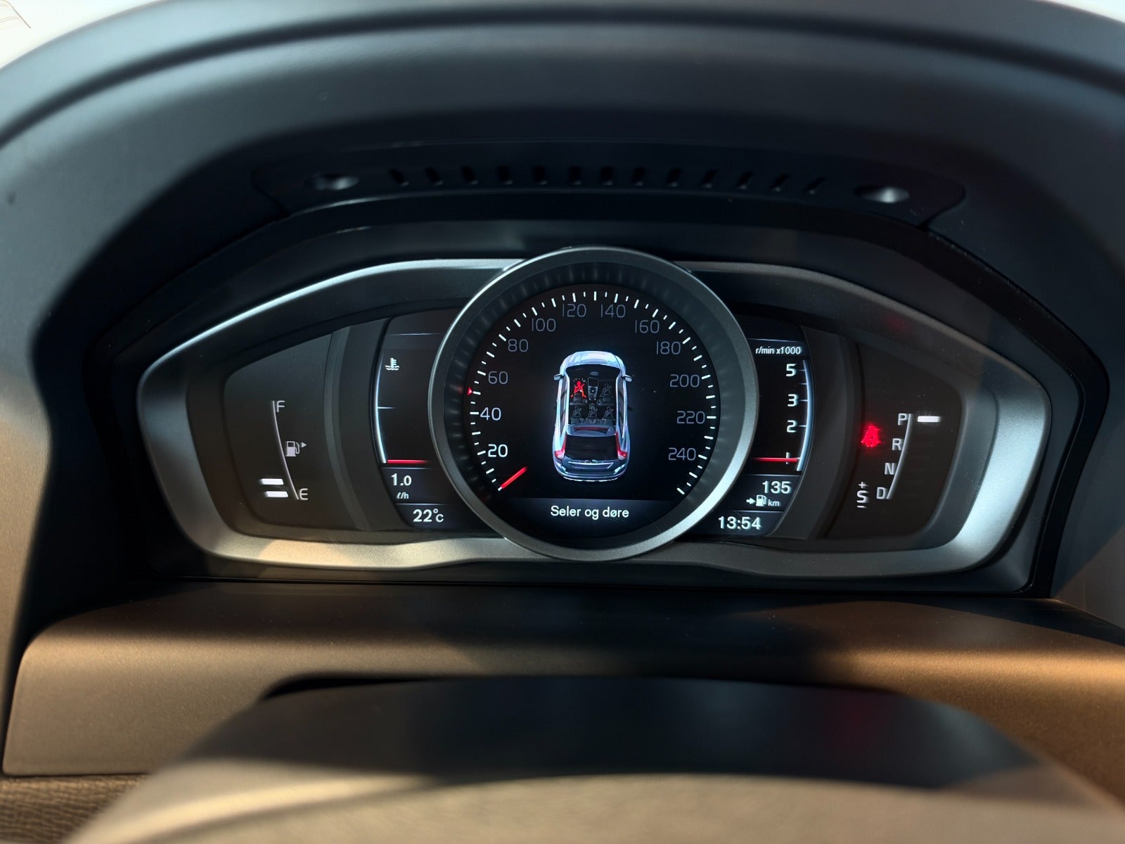 Volvo XC60 2,0 D4 190 Ocean Race aut. 5d - 9