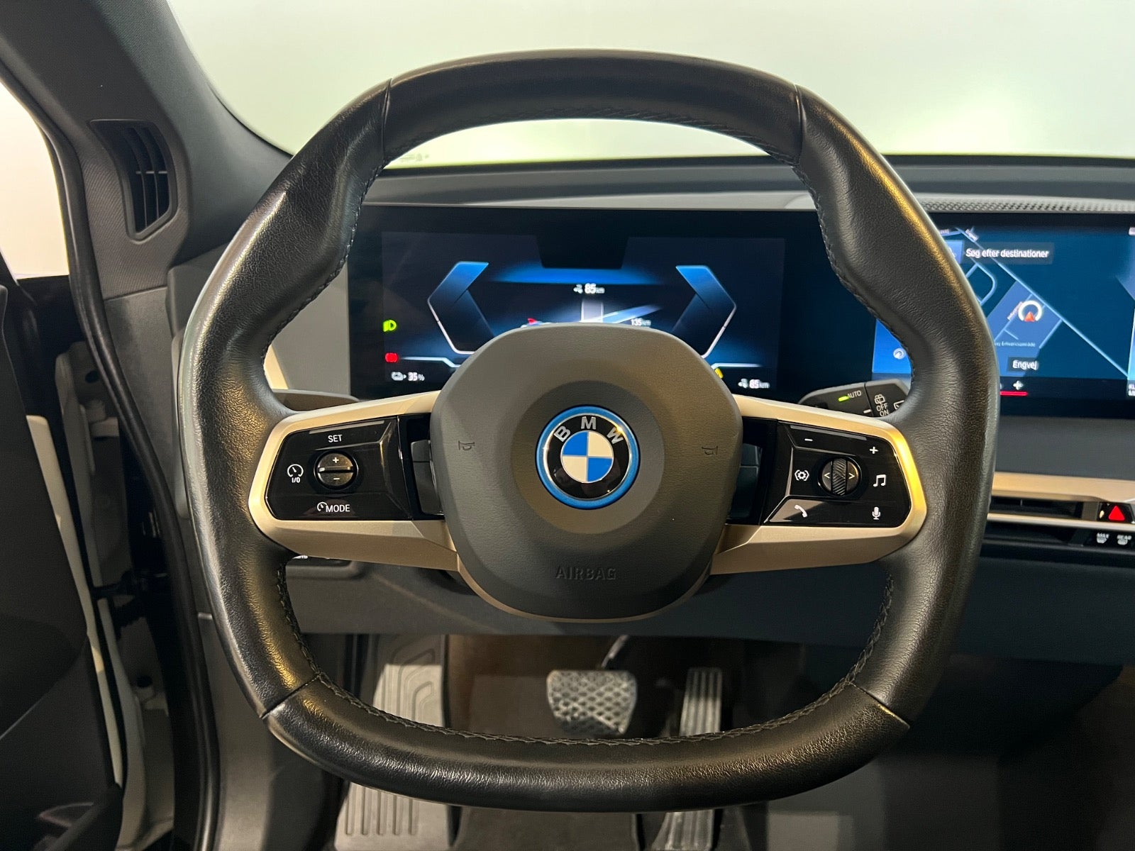 BMW iX xDrive40 Sport