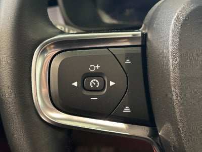 Volvo XC40 P6 ReCharge Core