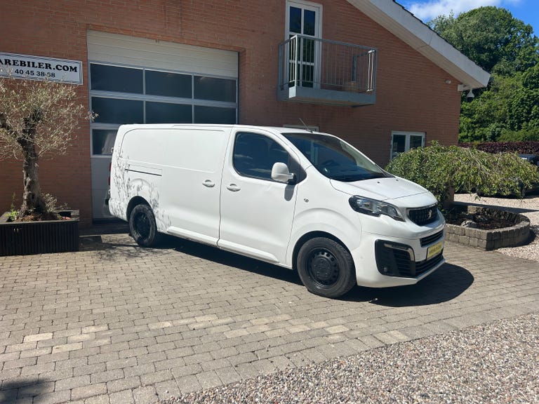 Peugeot Expert BlueHDi 177 L3 Ultimate EAT8 Van