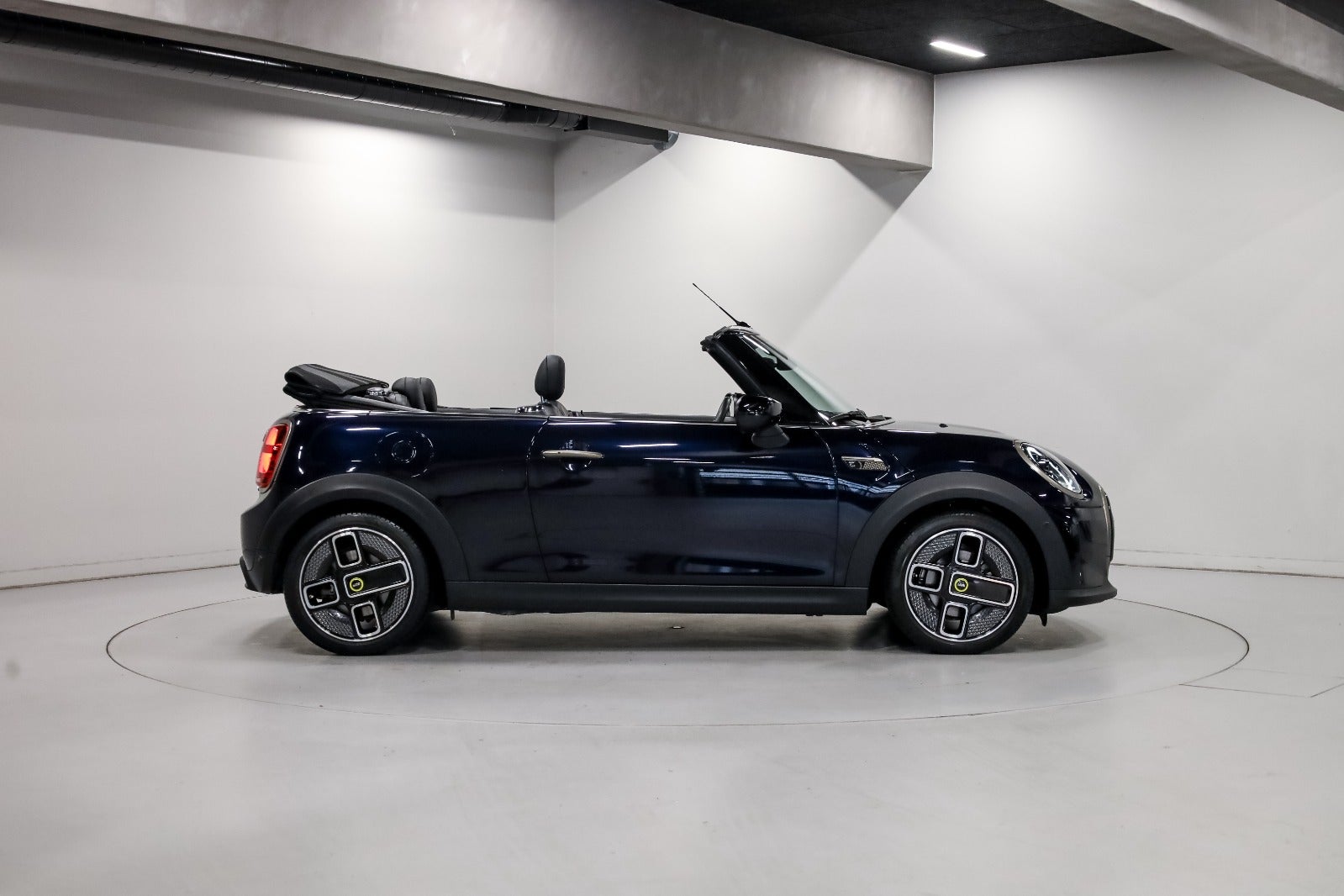 MINI Cooper SE Cabriolet