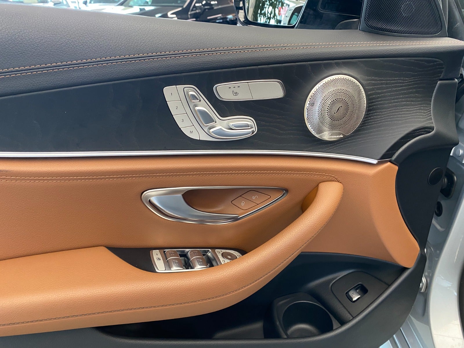 Billede af Mercedes E300 de 2,0 Advantage AMG stc. aut.