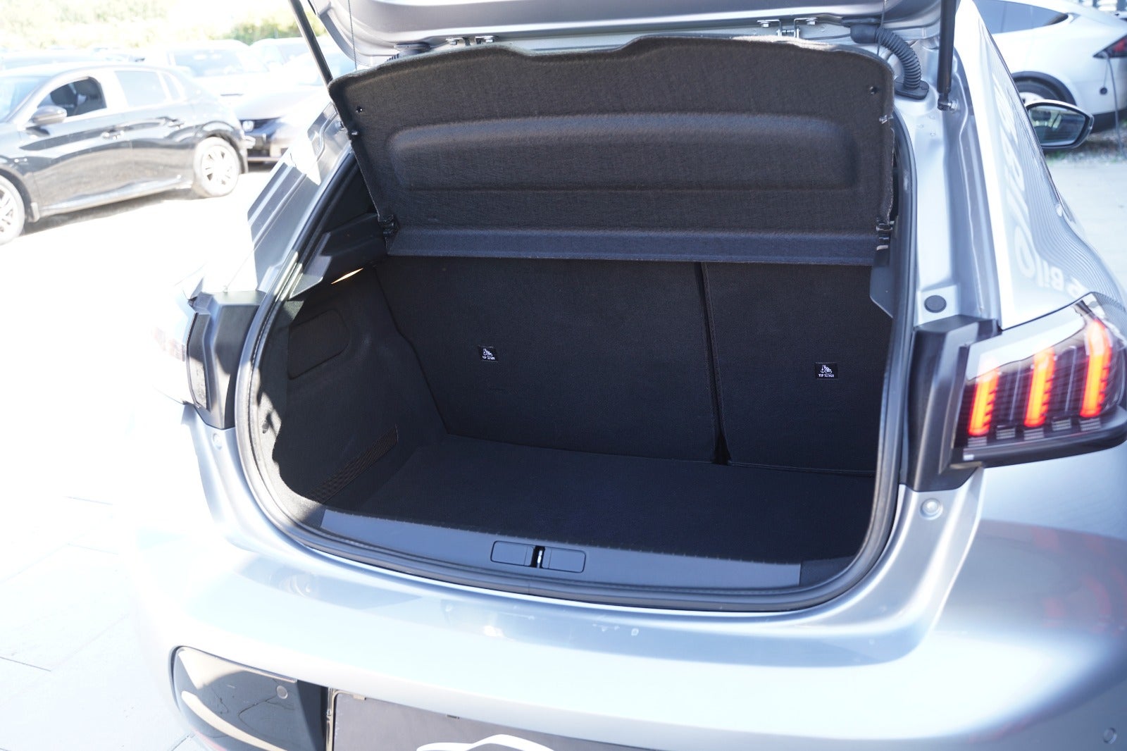 Billede af Peugeot 208 1,5 BlueHDi 100 Allure Pack
