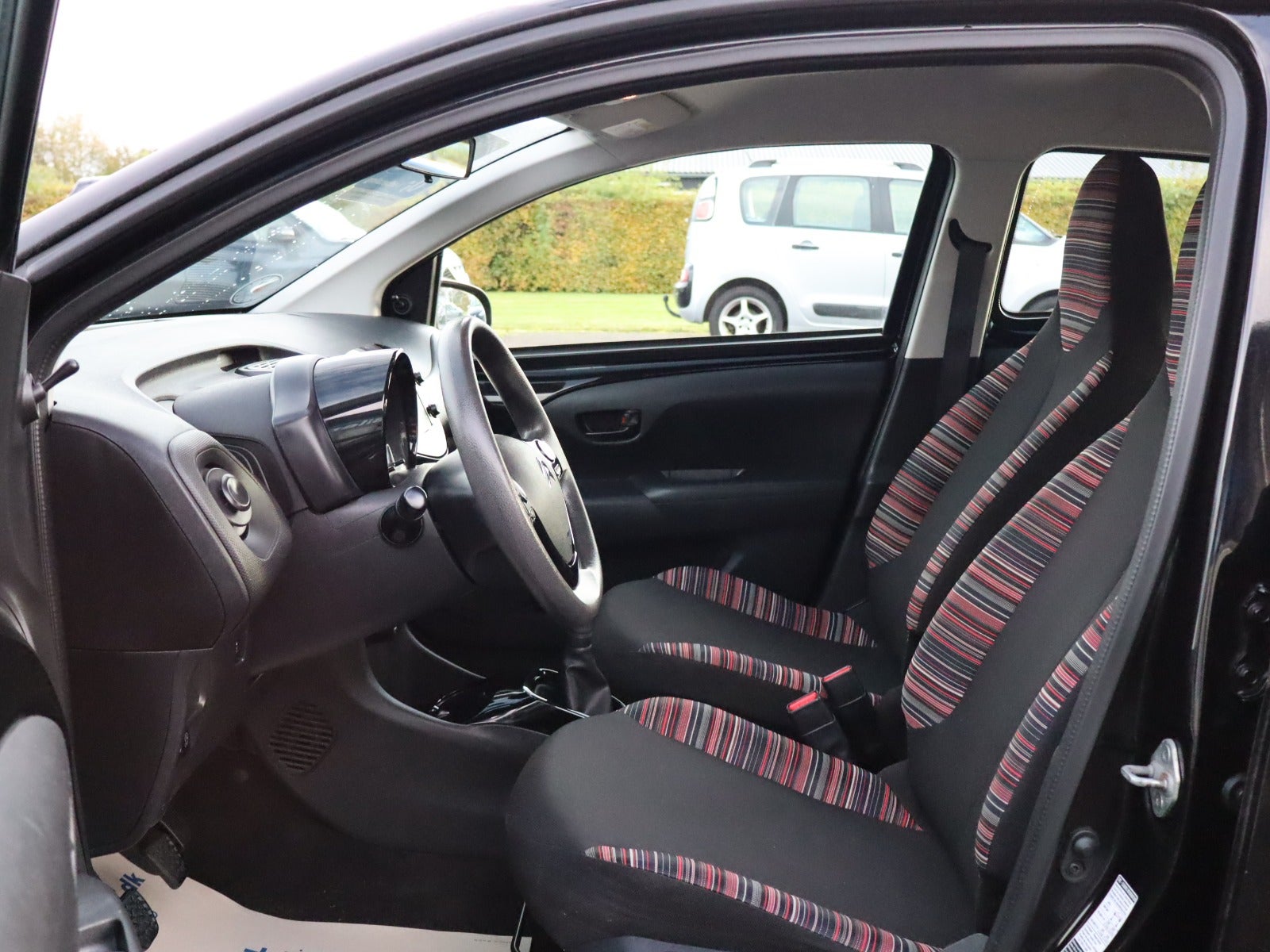 Billede af Citroën C1 1,0 VTi Street+