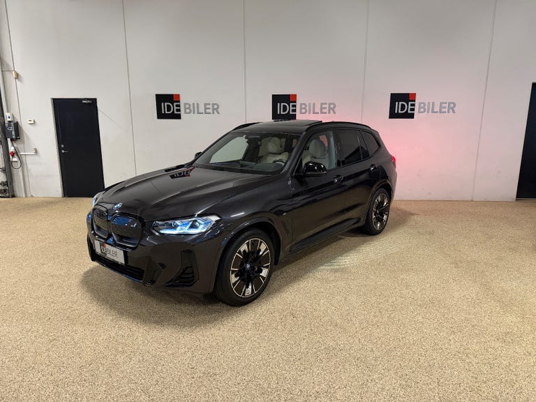 BMW iX3 Charged Plus M-Sport