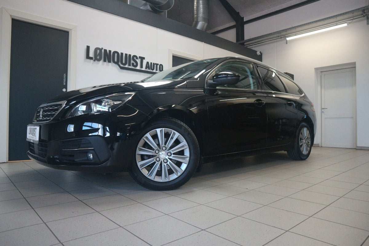 Peugeot 308 PureTech 130 Selection Sky SW