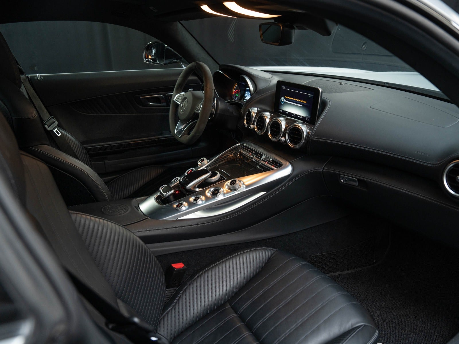 Gallery image 13 of 17