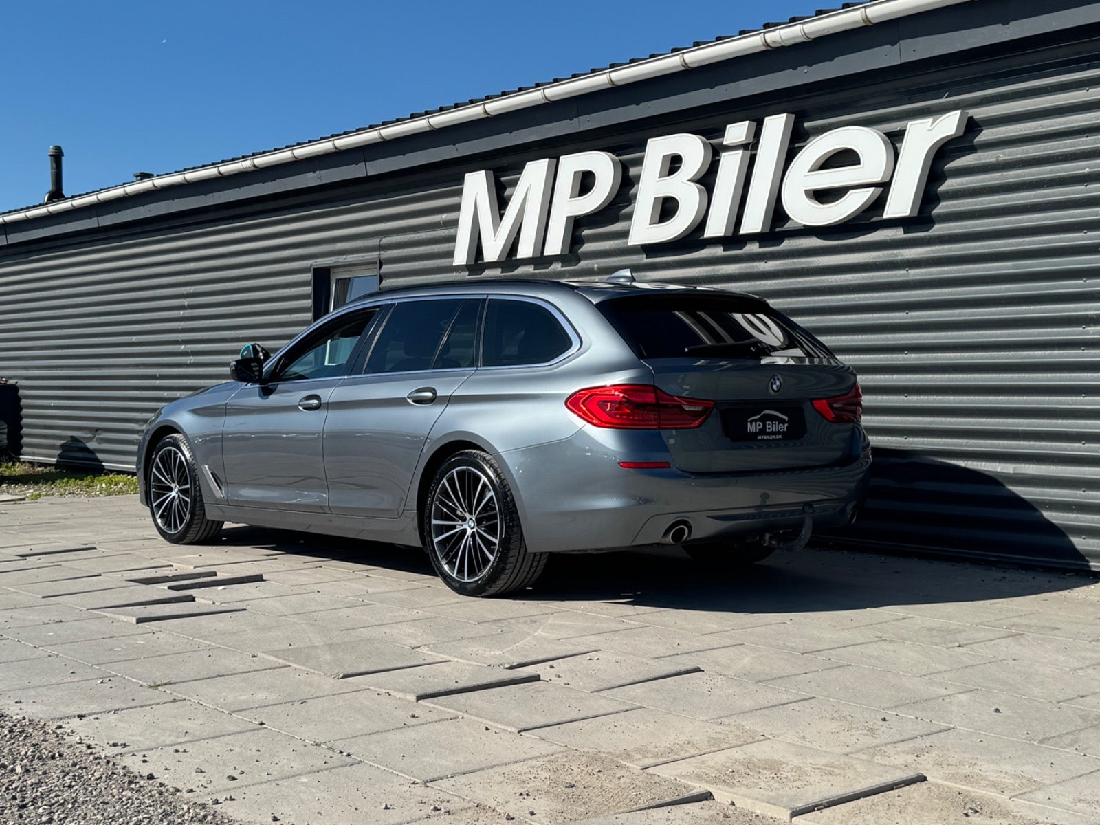 Billede af BMW 520d 2,0 Touring Sport Line aut.
